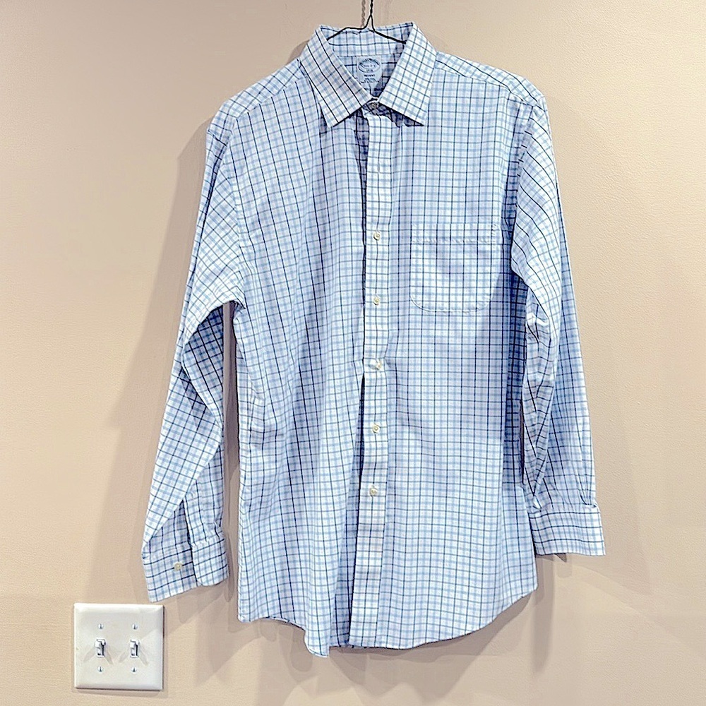 🔥Brooks Brothers Blue and White Plaid Shirt🔥